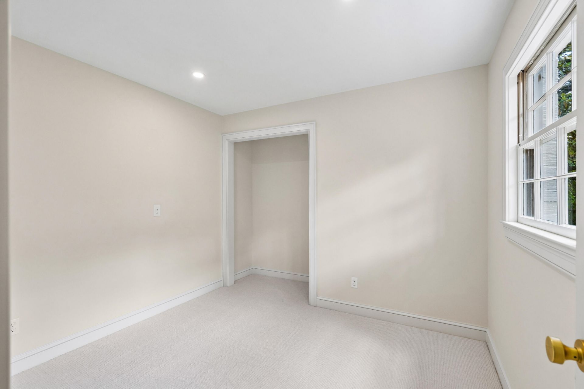 1389 Parkshore Drive Photo 46