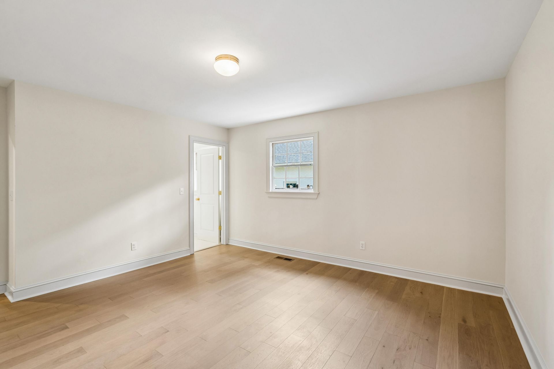 1389 Parkshore Drive Photo 47