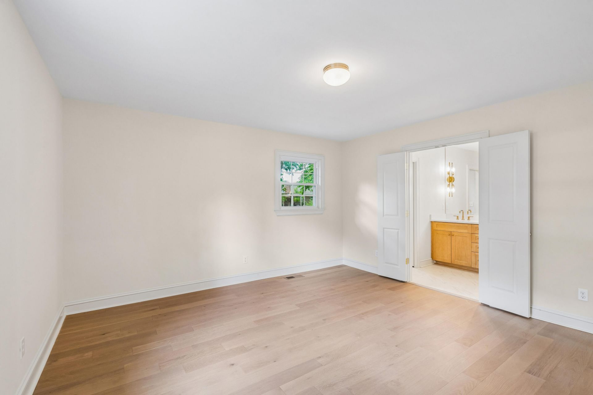 1389 Parkshore Drive Photo 49