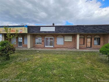 1055 Inkster Road, Inkster, MI 48141