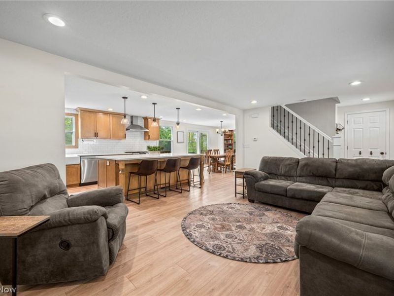 850 Deepwood Drive, Medina, OH 44256 Photo 8