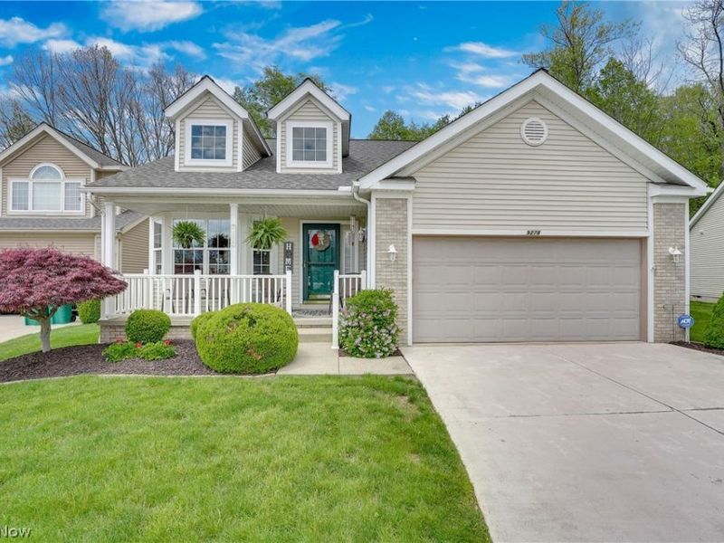 9278 Clark Circle, Twinsburg, OH 44087 Photo 2