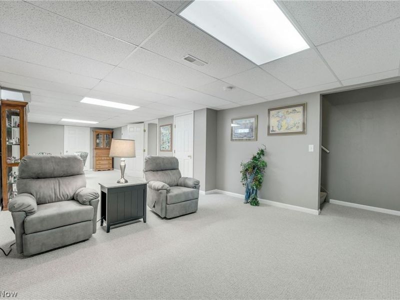9278 Clark Circle, Twinsburg, OH 44087 Photo 28