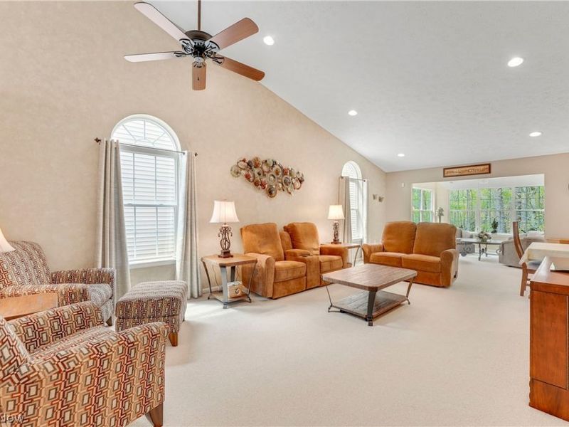 9278 Clark Circle, Twinsburg, OH 44087 Photo 6