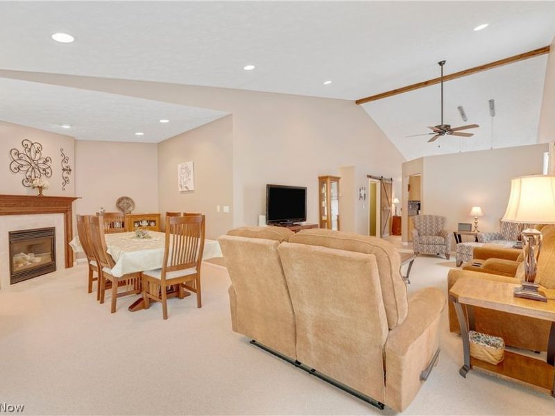9278 Clark Circle, Twinsburg, OH 44087 Photo 9
