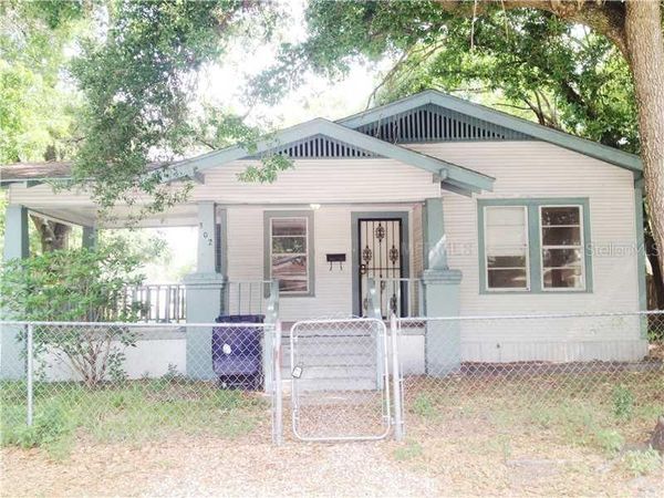 302 E SELMA AVENUE , TAMPA, FL 33603