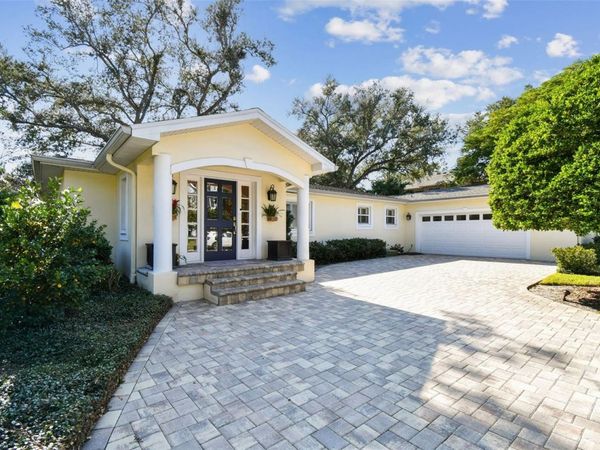 4602 W BROWNING AVENUE , TAMPA, FL 33629