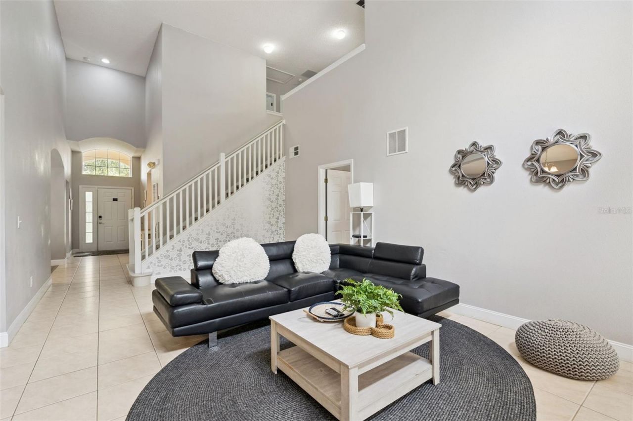 2694 La Isla Court, Kissimmee, FL 34747 Photo