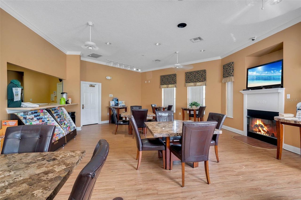 2694 La Isla Court, Kissimmee, FL 34747 Photo
