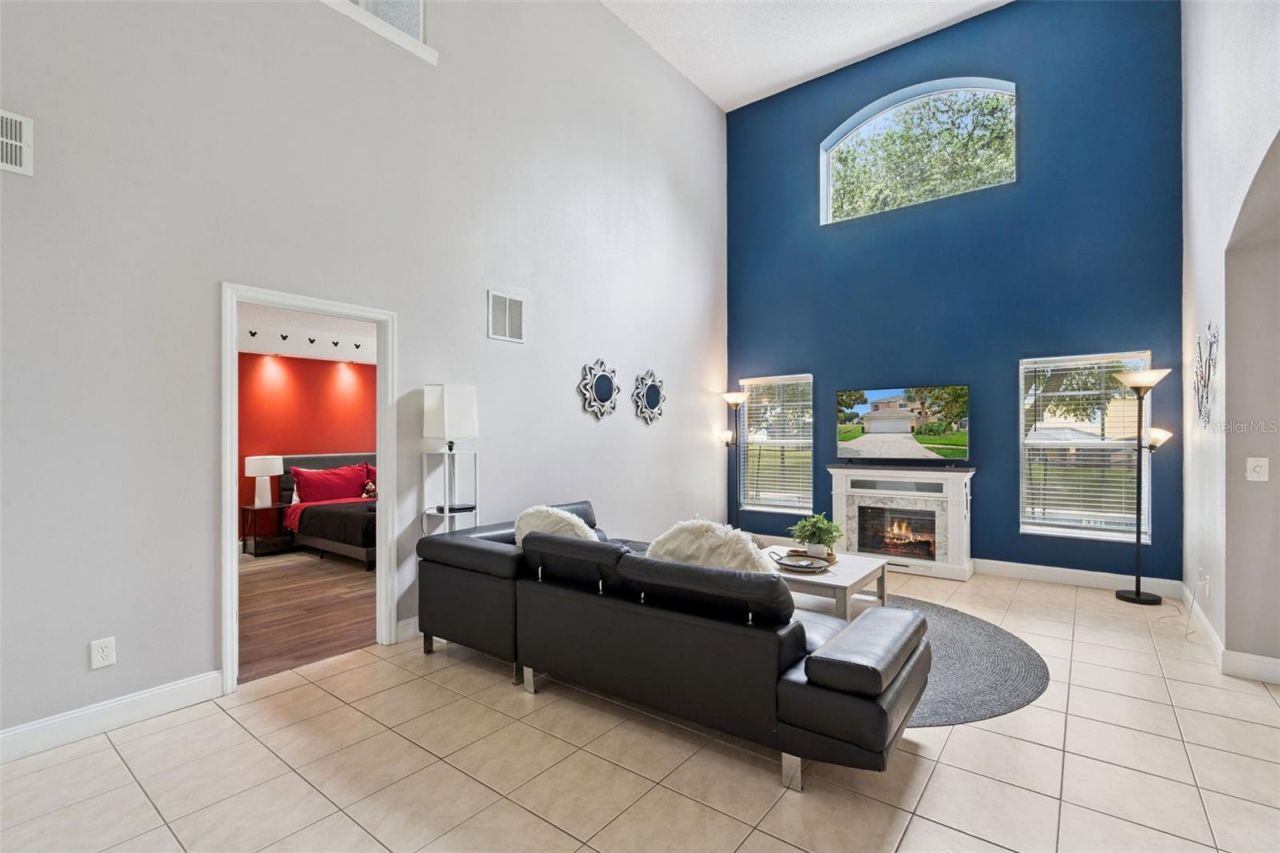 2694 La Isla Court, Kissimmee, FL 34747 Photo