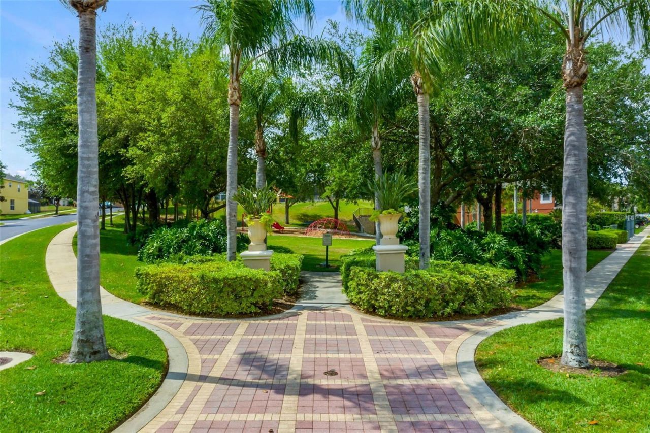 2694 La Isla Court, Kissimmee, FL 34747 Photo