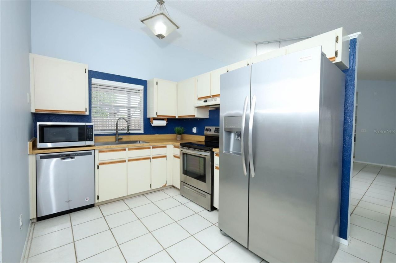 1016 Gwyn Circle, Oviedo, FL 32765 Photo