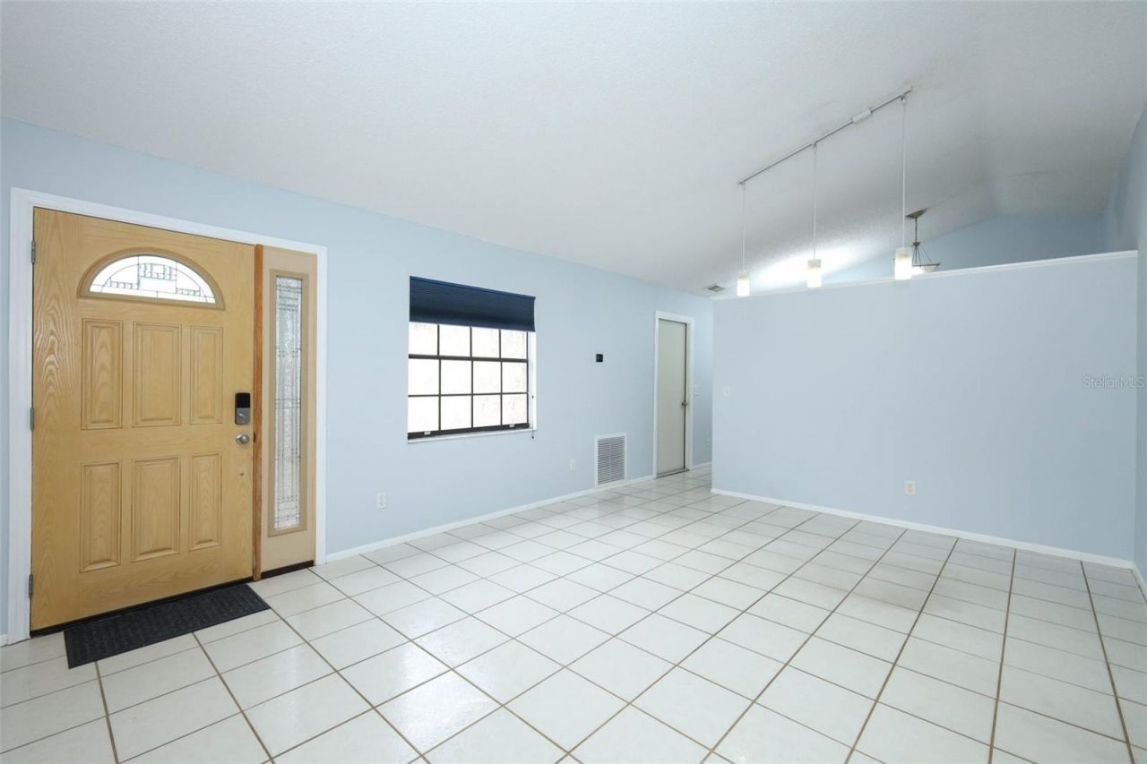 1016 Gwyn Circle, Oviedo, FL 32765 Photo