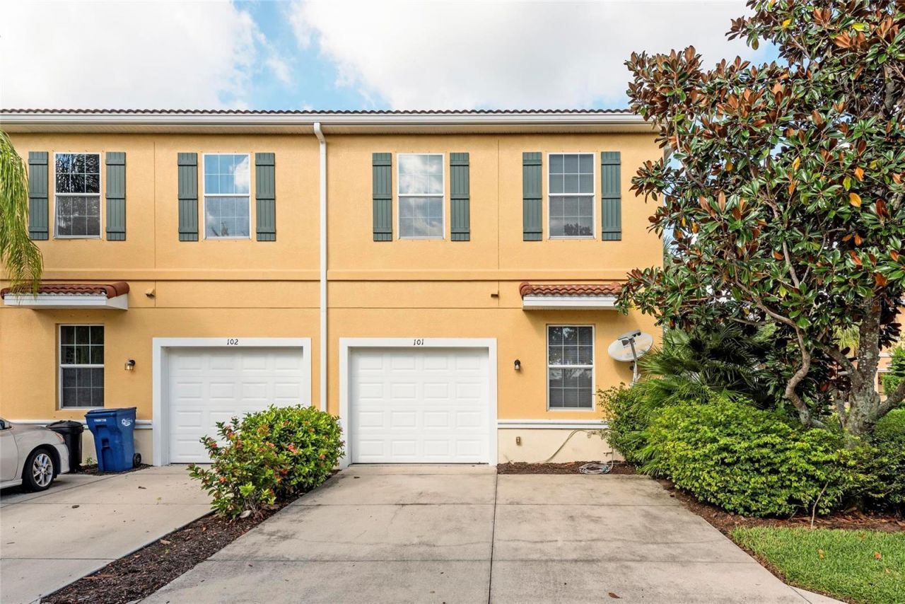 3860 82nd Avenue Circle E, Unit 101, Sarasota, FL 34243 Photo