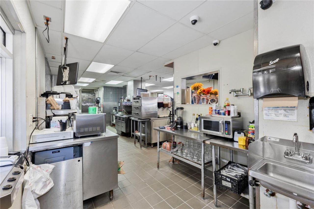 8841 Commodity Circle , Orlando, FL 32819 Photo