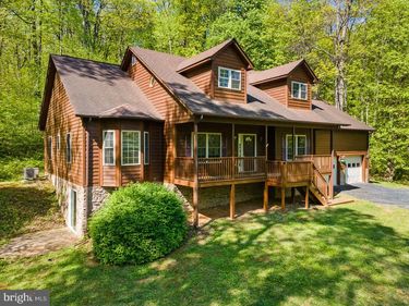2622 CCC ROAD , LINDEN, VA 22642