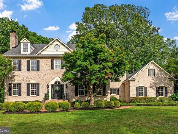 3501 BIRDSBORO DRIVE, FAIRFAX, VA 22033