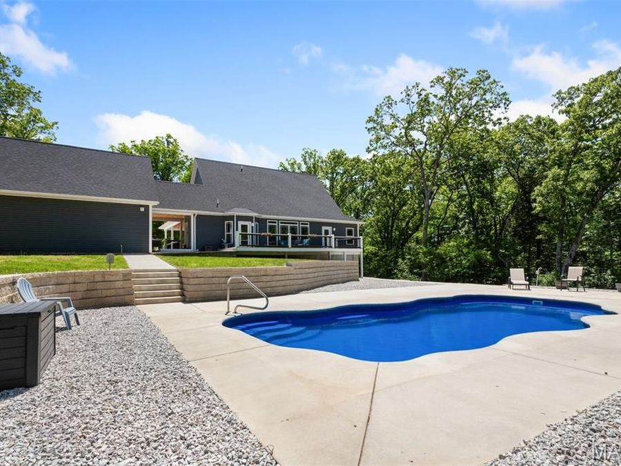Property Image 76