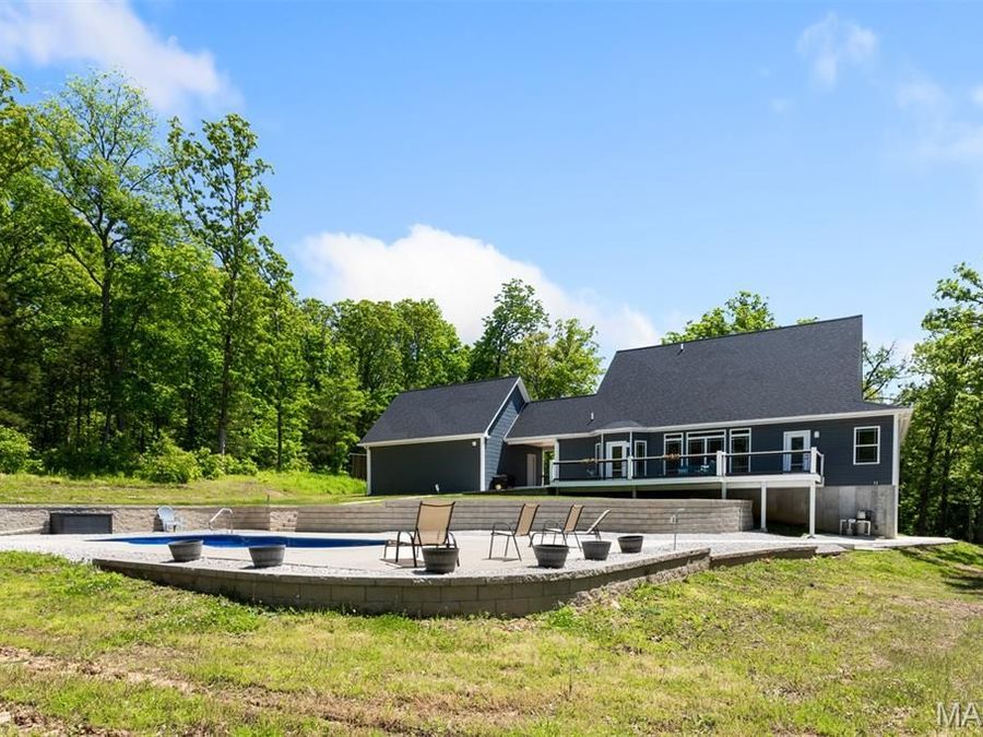 Property Image 80