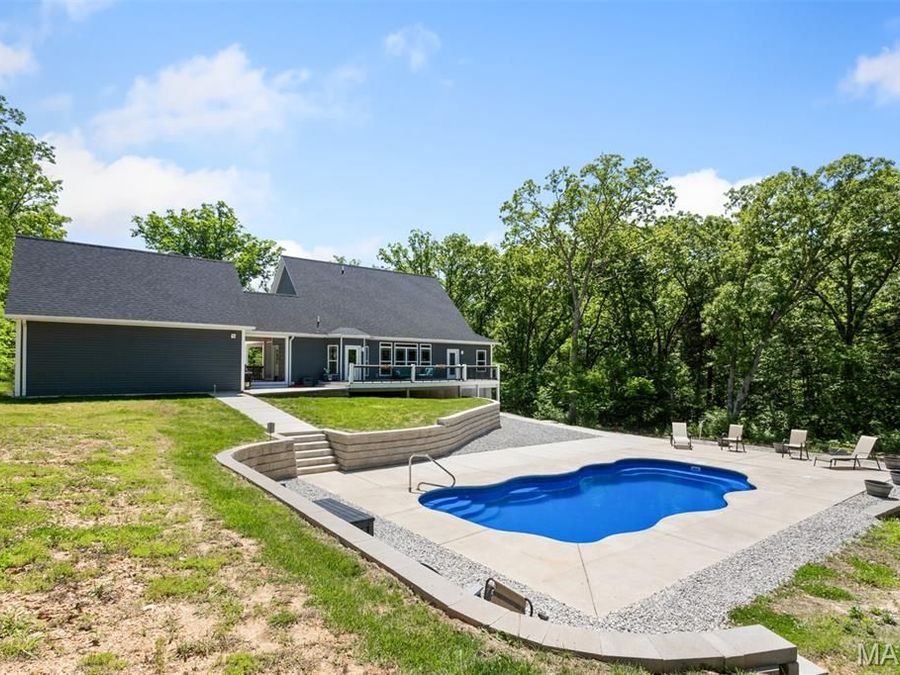Property Image 81