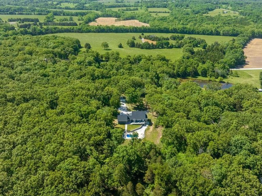Property Image 95