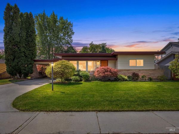 1929 W Bedford, Boise, ID 83705