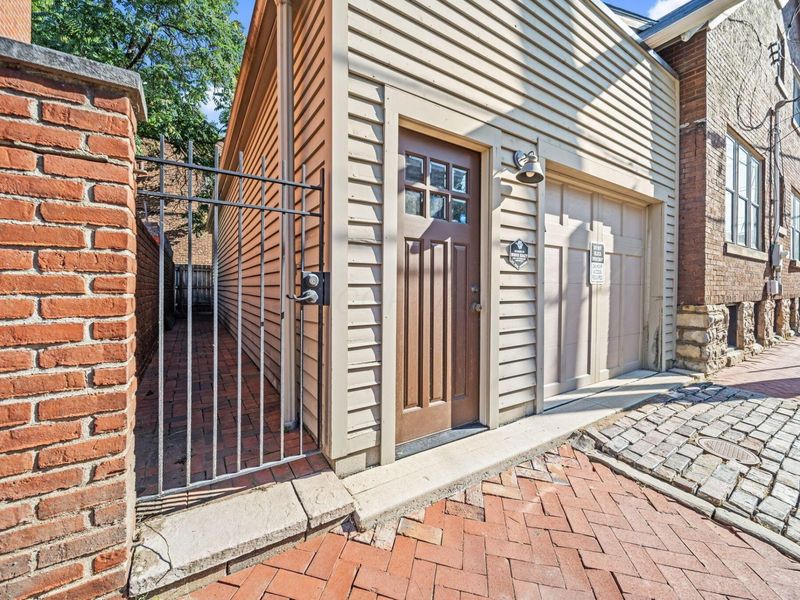 503 S 3rd Street, Columbus, OH 43215 Photo 6