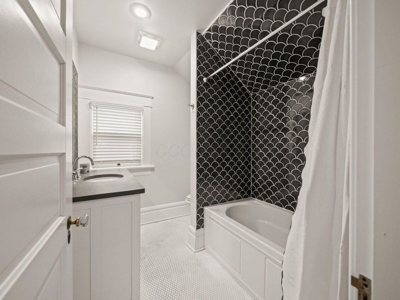 503 S 3rd Street, Columbus, OH 43215 Photo 86