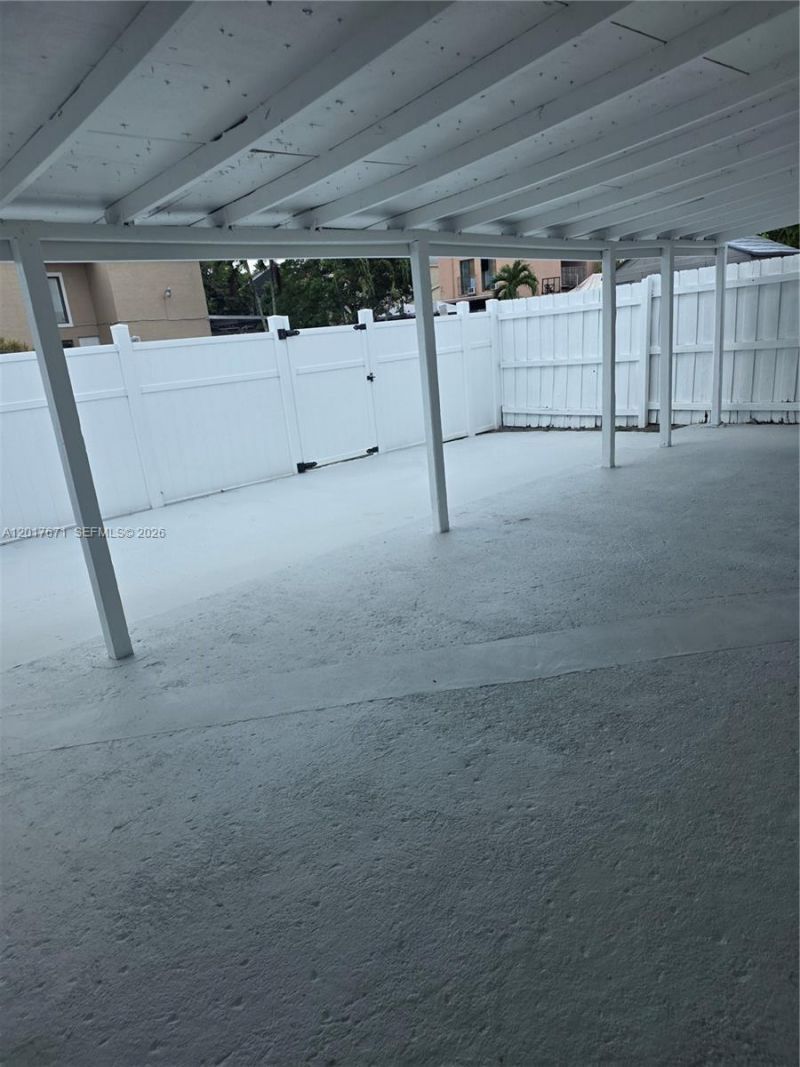 4467 NW 185th St, Miami Gardens, FL 33055 Photo