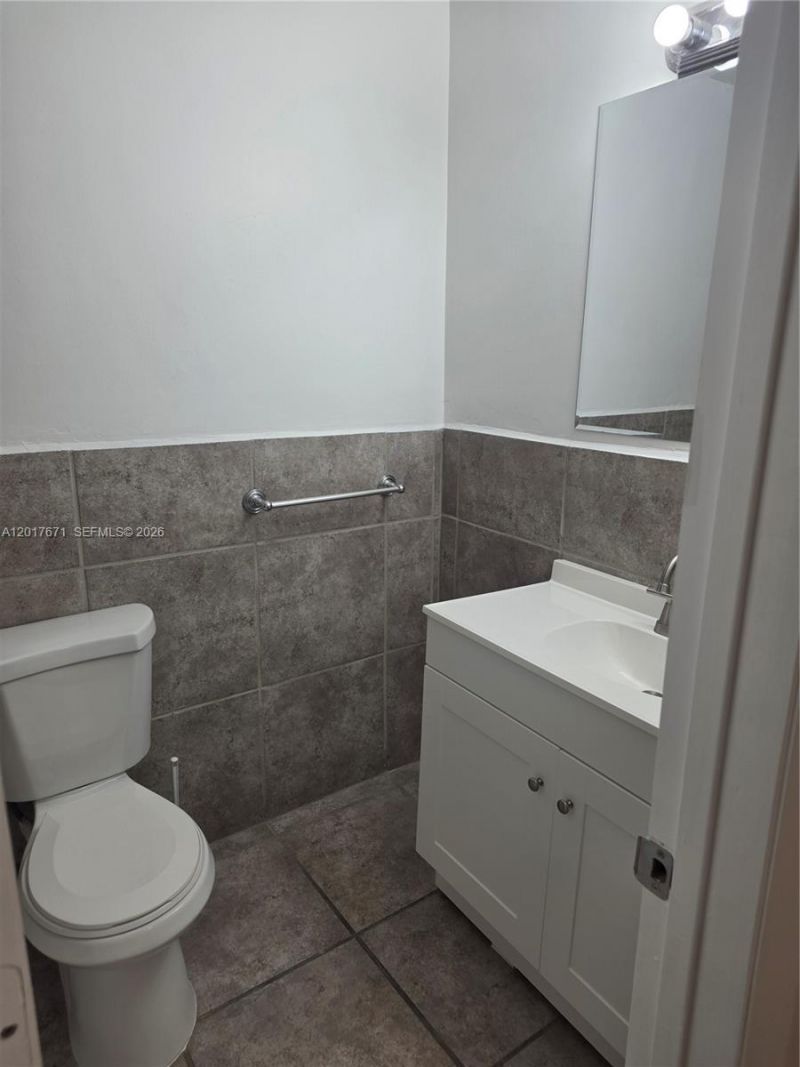 4467 NW 185th St, Miami Gardens, FL 33055 Photo
