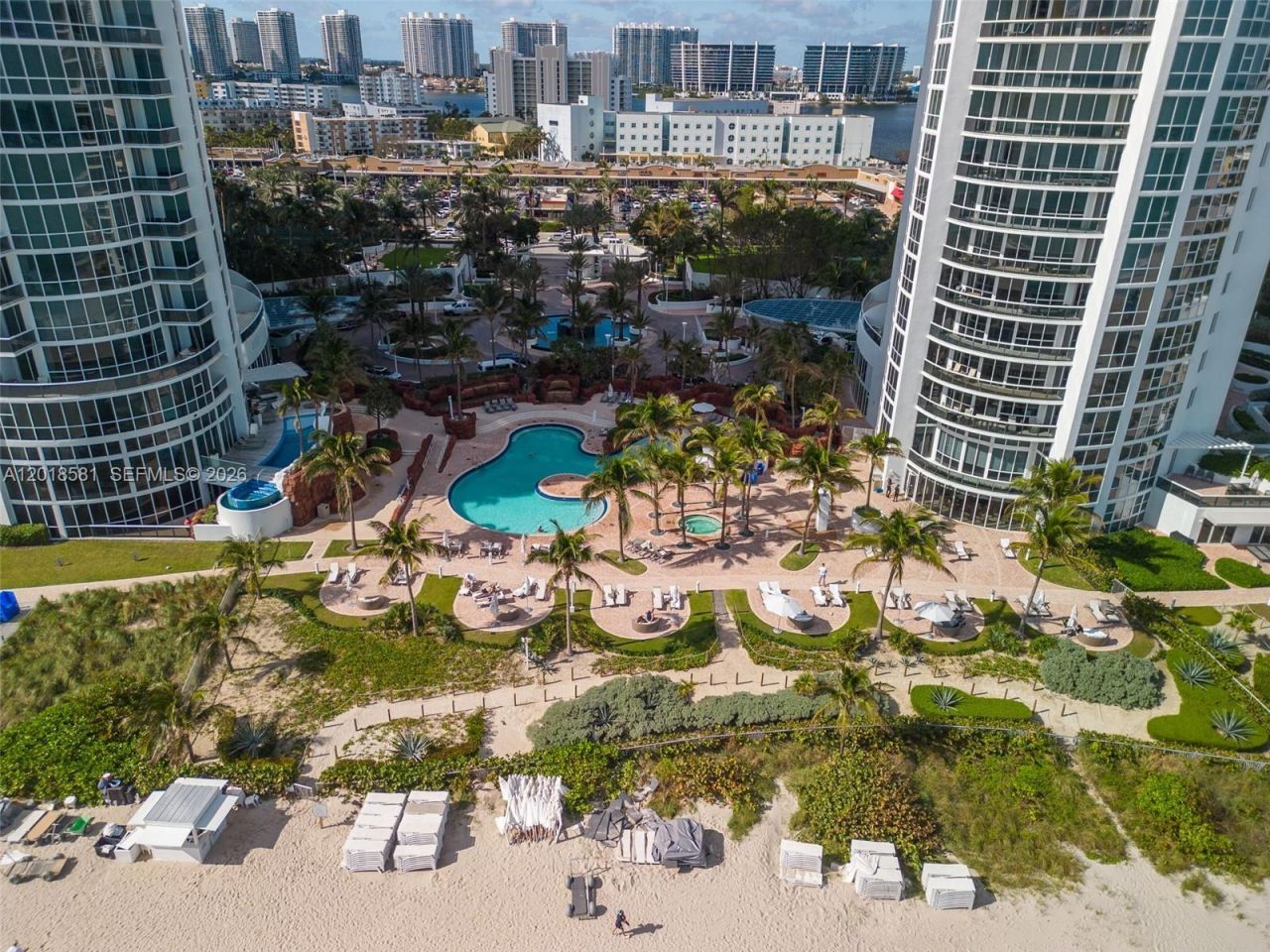 18101 Collins Ave , Unit 606, Sunny Isles Beach, FL 33160 Photo