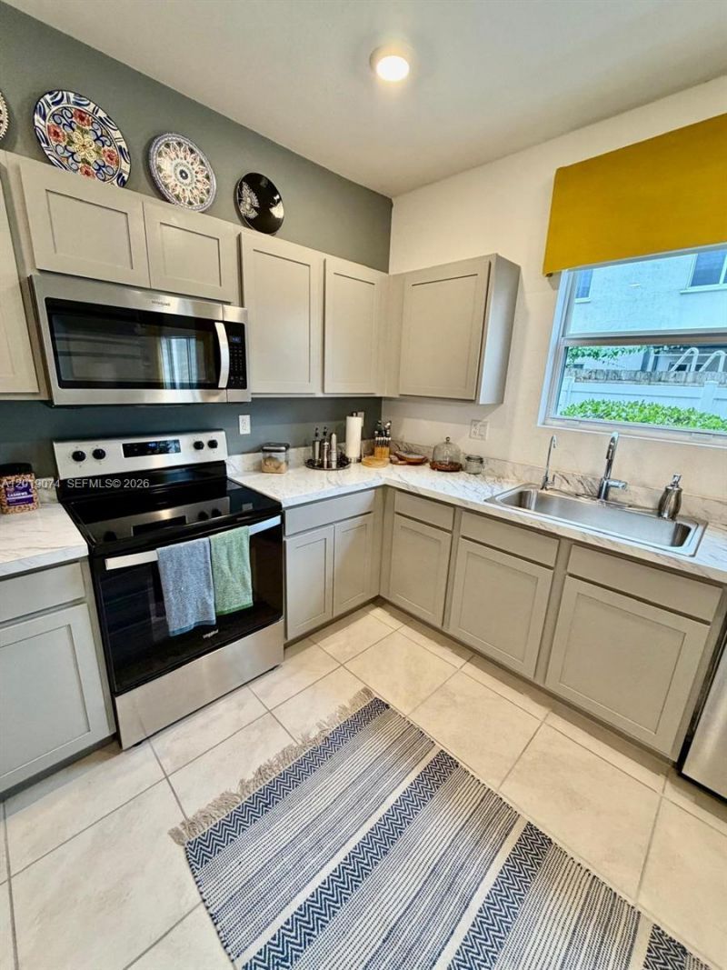 1710 SE 9th Ave , Homestead, FL 33034 Photo