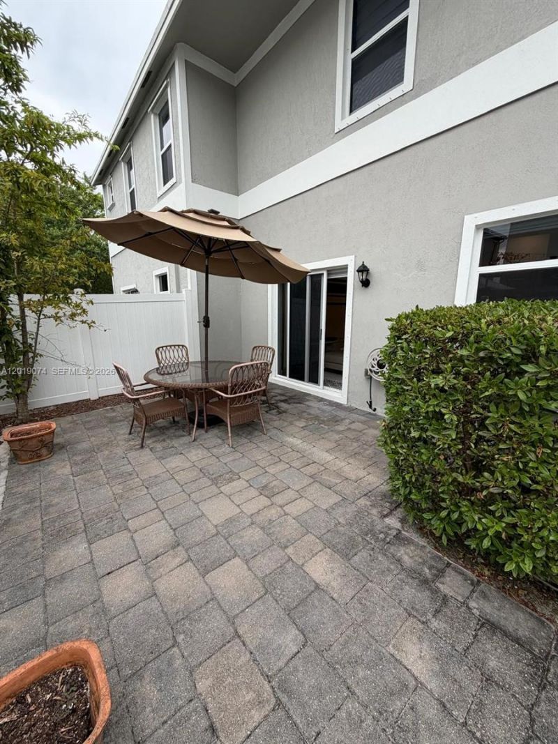 1710 SE 9th Ave , Homestead, FL 33034 Photo