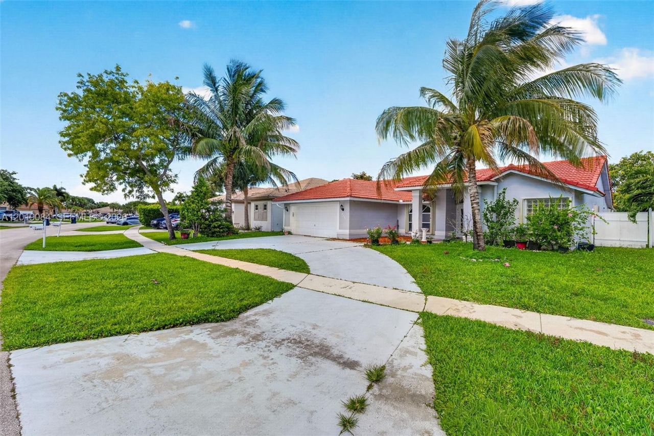 3462 Harness Cir, Wellington, FL 33449 Photo