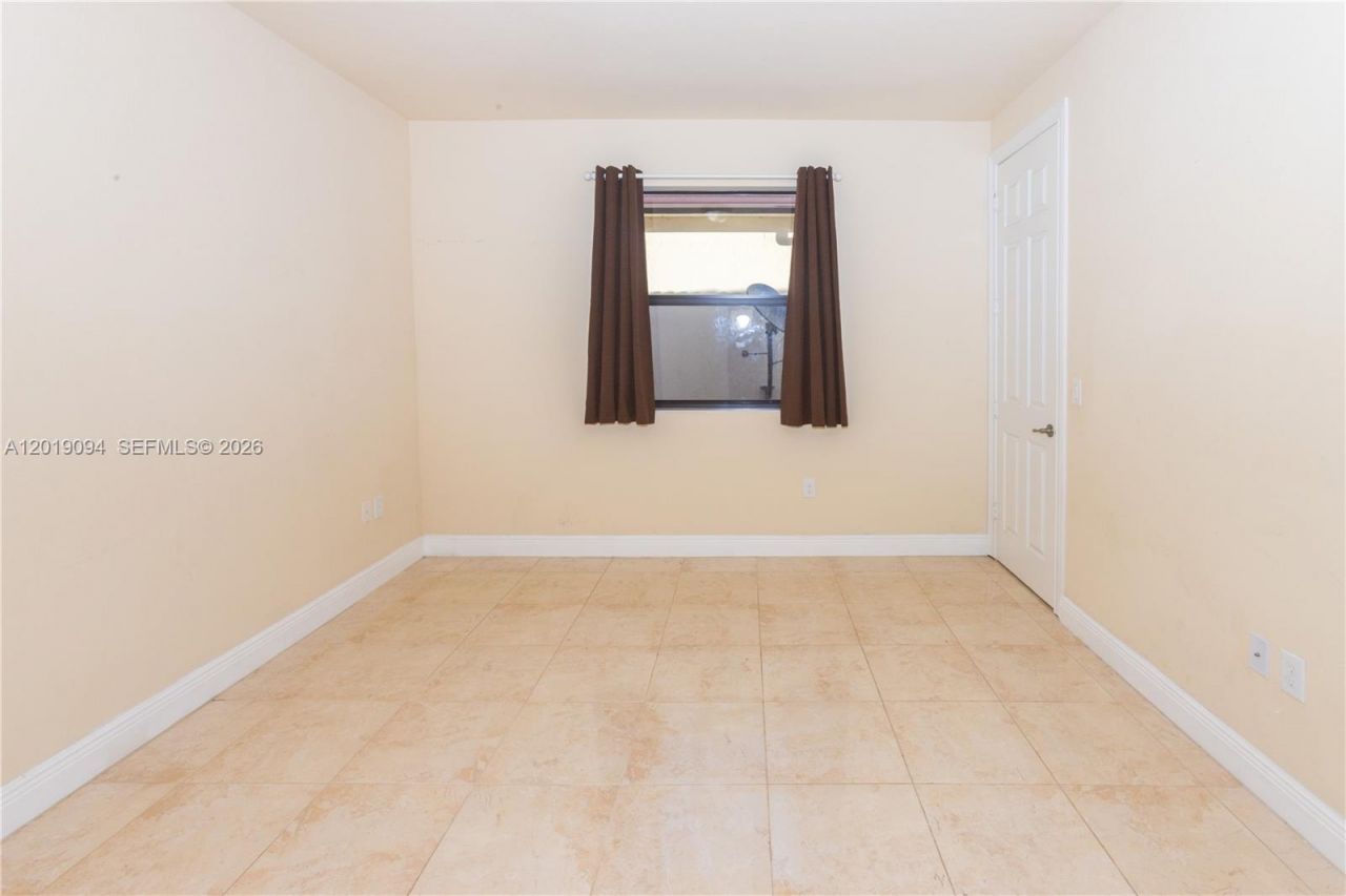 9965 NW 86 Te , Doral, FL 33178 Photo