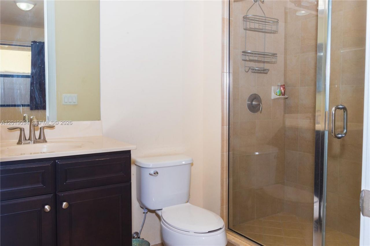 9965 NW 86 Te , Doral, FL 33178 Photo