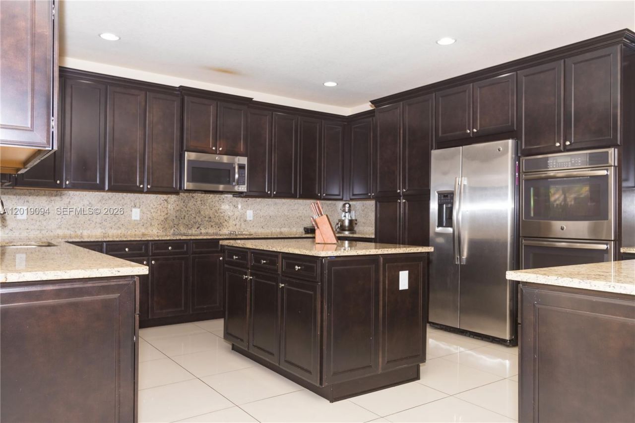 9965 NW 86 Te , Doral, FL 33178 Photo