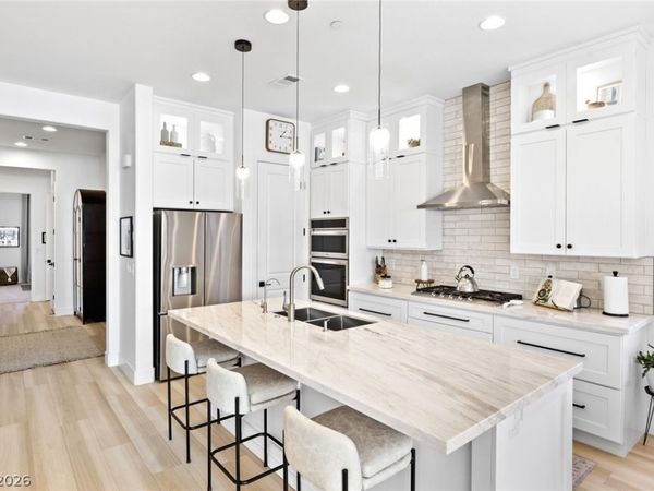 9869 Heather Moore Avenue , Las Vegas, NV 89166