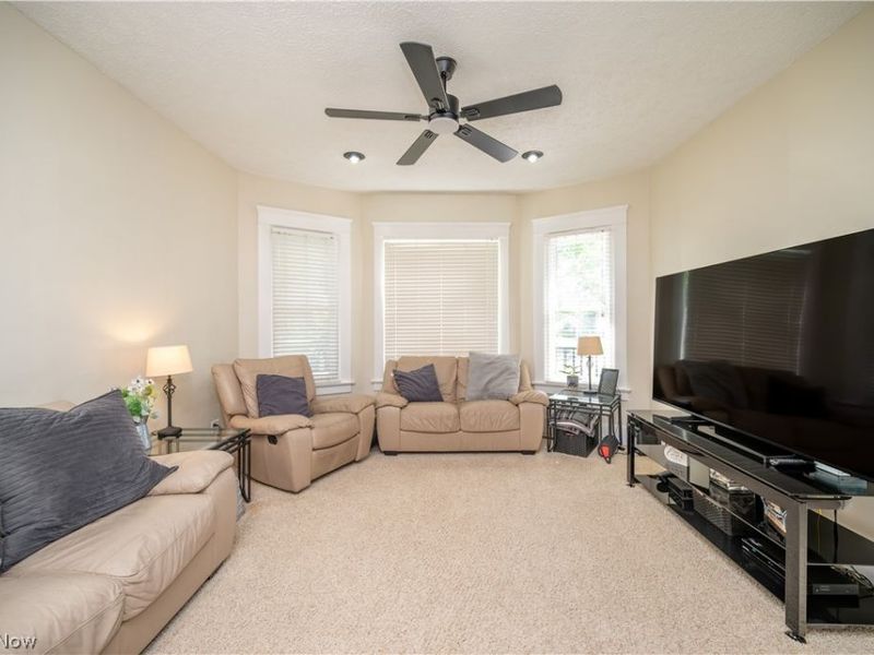 124 Hartzell Avenue, Niles, OH 44446 Photo 11