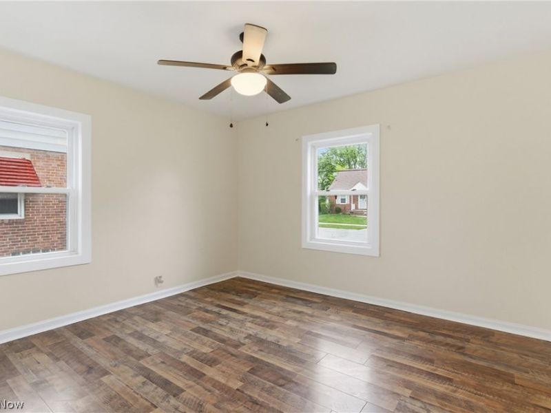 325 E 326th Street, Willowick, OH 44095 Photo 13