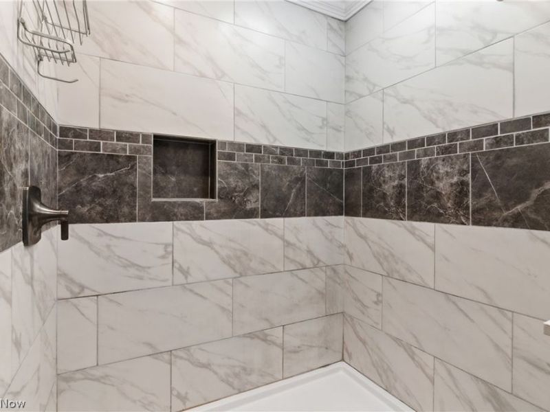 325 E 326th Street, Willowick, OH 44095 Photo 20