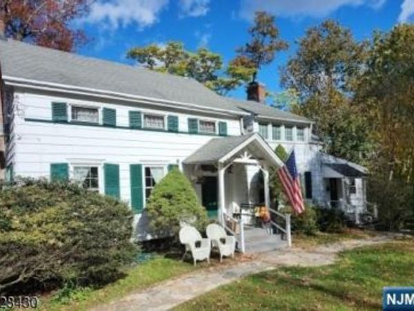 56 Orton Road, WEST CALDWELL, NJ 07006