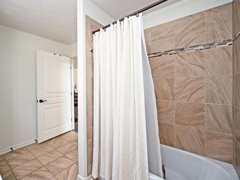 9203 Park Place Circle, West Chester, OH 45069 Photo 31