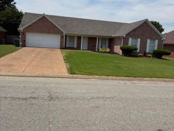 194 Rooker Drive, Jackson, TN 38305