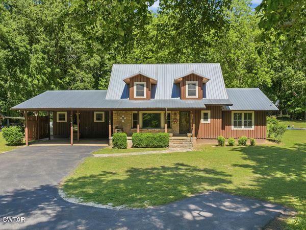 8932 Mount Carmel Road , Decaturville, TN 38329