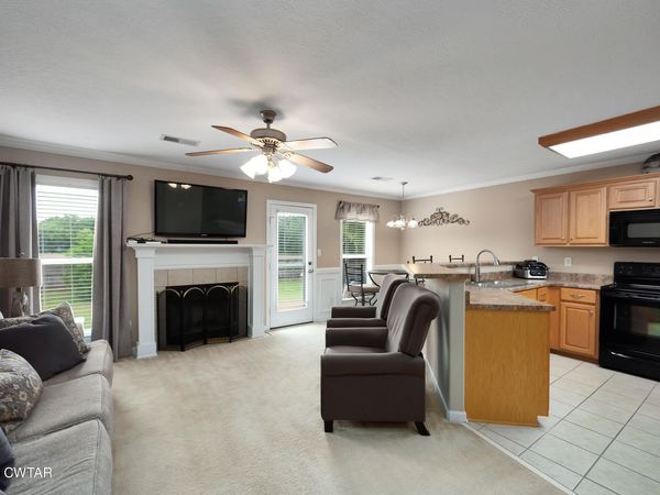 156 Lancaster Drive , Medina, TN 38355