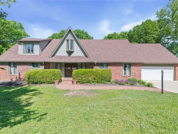 616 NW 42nd Terrace, Kansas City, MO 64116