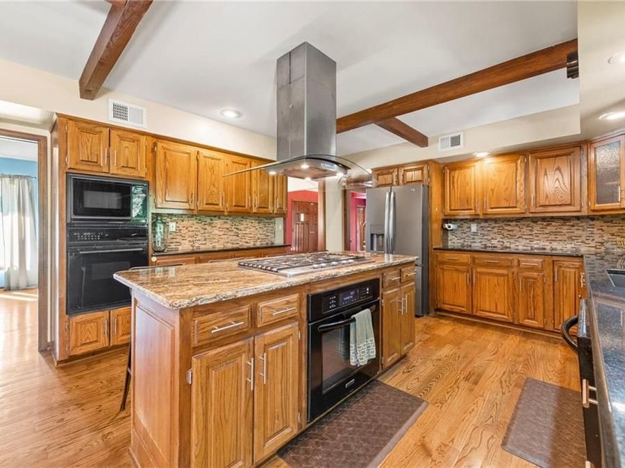 Property Image 16