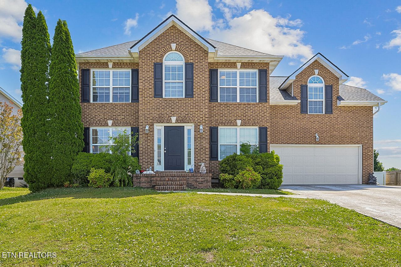 5136 Horsestall Drive, Knoxville, TN 37918 Main Photo