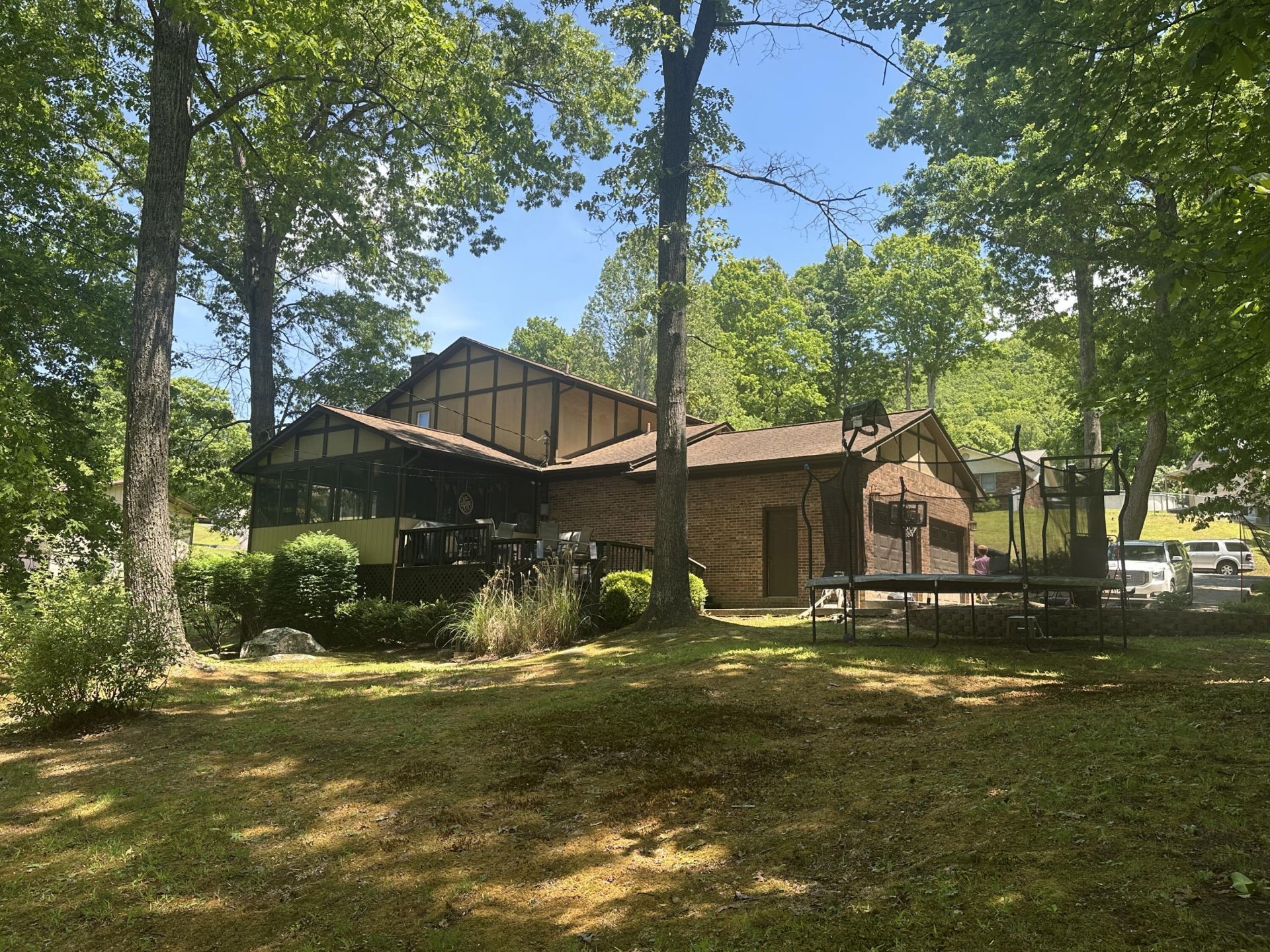 130 Tall Oak Trail, Pineville, KY 40977 Main Photo
